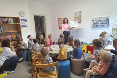 Pravljicna-urica-v-OK-Tabor-1-