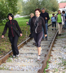 Pohod po poti ozkotirne železnice1