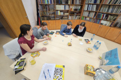 Bralna-galaksija-marec26_2