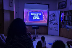 Kino-v-Obcinski-knjiznici-Zalec-slika-1