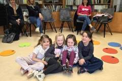 Pravljicna-ura-v-Obcinski-knjiznici-Zalec-april-26-4