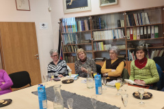 Bralni-klub_knjiznica-Zalec_april_2026_slika4